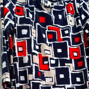 Ladies multi red dress. Size m 100 percent polyester. Brand is Tacera .